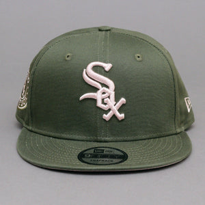 New Era - Chicago White Sox 9Fifty Side Patch Medium - Snapback - Olive/Pink