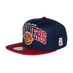 Mitchell & Ness - Cleveland Cavaliers Team Arch - Snapback - Navy Burgundy