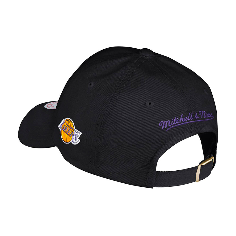 Mitchell & Ness - LA Lakers Foundation Script - Adjustable - Black/Purple